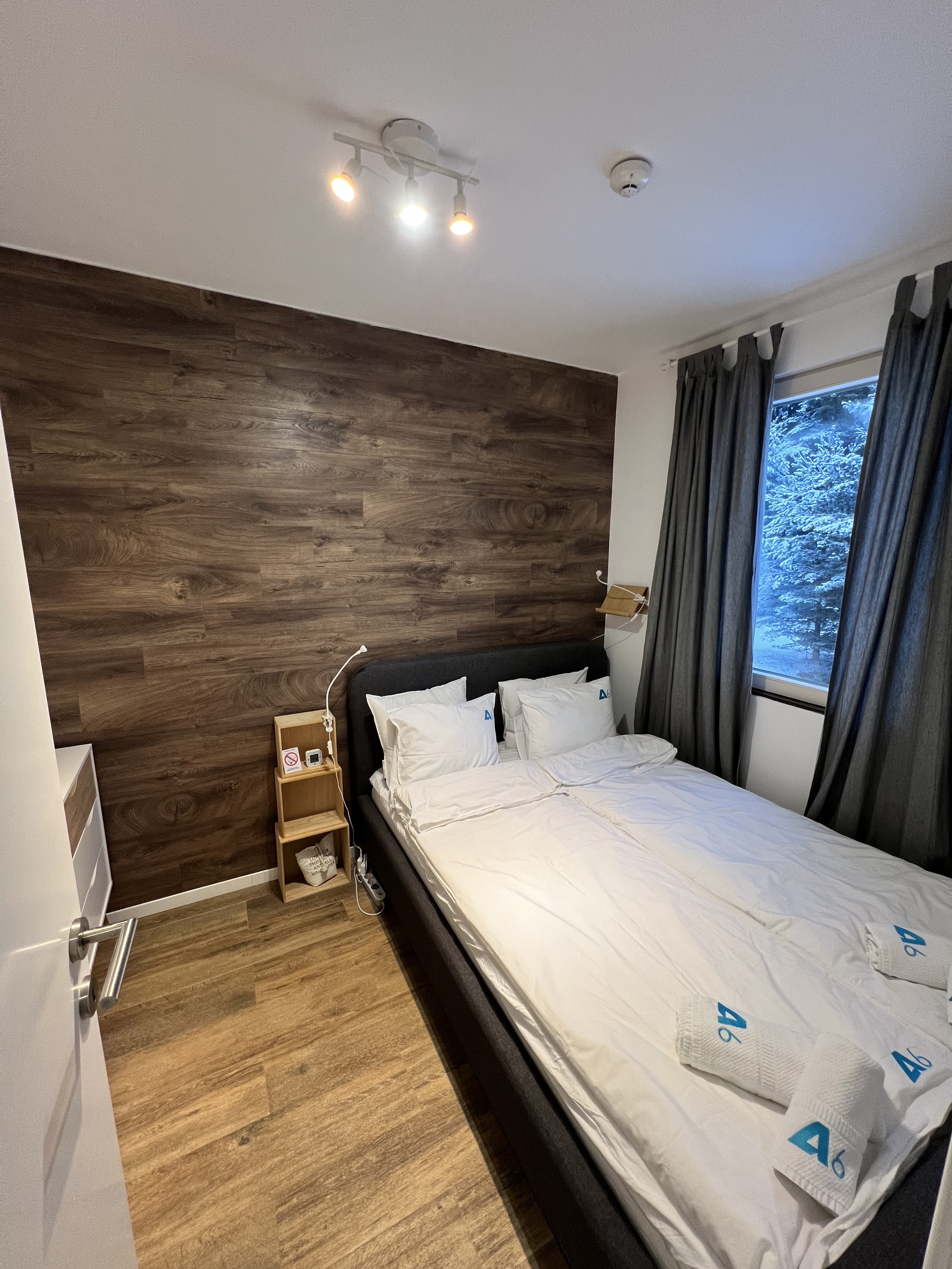 Izdavanje apartmana Kopaonik - druga spavaća soba